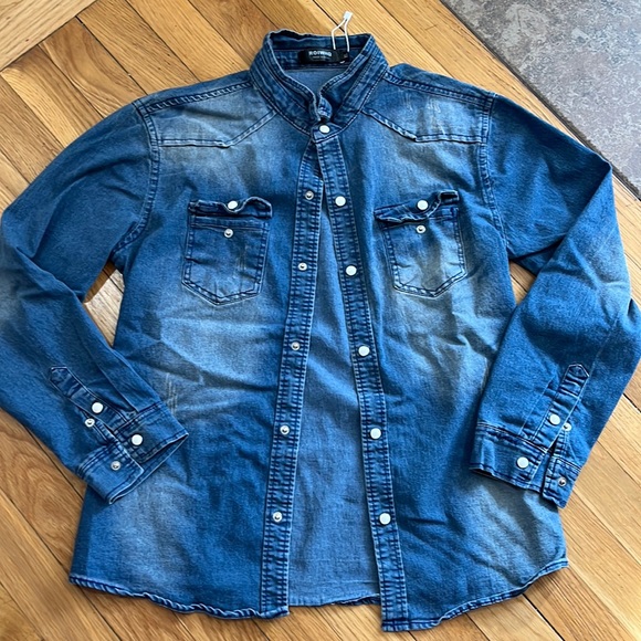 ROIWHQ Other - ROIWHQ Men’s Denim Chambray Snap Shirt XL